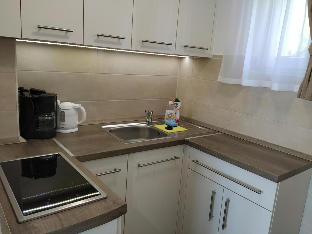 Mogyorosi Apartman Badacsonytordemic Exterior photo